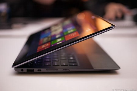 لپ تاپی با ۲ نمایشگر: Asus Taichi 21 - تکفارس 