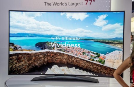 LG تلویزیون ۷۷ اینچ OLED 4K ارائه میدهد - تکفارس 