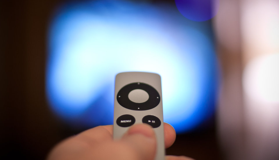 اپل در حال آماده سازی Touch ID برای Apple Tv - تکفارس 