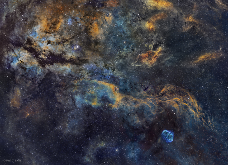 تصویر روز ناسا: Central Cygnus Skyscape - تکفارس 