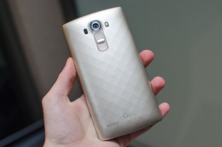 ببینید: جداسازی قطعات گوشی LG G4 - تکفارس 