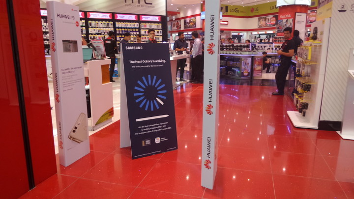 پیش فروش گوشی گلکسی نوت ۷ در دوبی آغاز شد - تکفارس 
