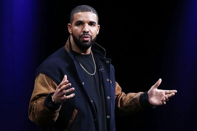 SAN FRANCISCO, CA - JUNE 08: Recording artist Drake speaks about Apple Music during the Apple WWDC on June 8, 2015 in San Francisco, California. Apple annouced a new OS X, El Capitan, iOS 9 and Apple Music during the keynote at the annual developers conference that runs through June 12. (Photo by Justin Sullivan/Getty Images)