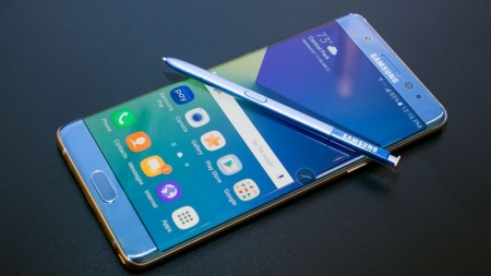 سامسونگ از تکنولوژی صفحه نمایش Note 7 در گوشی های S8 استفاده خواهد کرد - تکفارس 