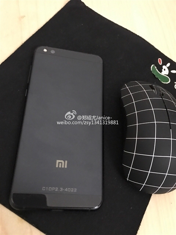 تصویر جدید به بیرون درز کرده از گوشی Xiaomi Mi 5c خبر از حذف دکمه ی فیزیکی هوم می دهد - تکفارس 