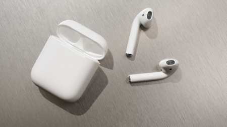 تقاضای زیاد با گذشت دو ماه از عرضه رسمی Airpod ها | شش هفته فاصله میان سفارش و دریافت محصول - تکفارس 