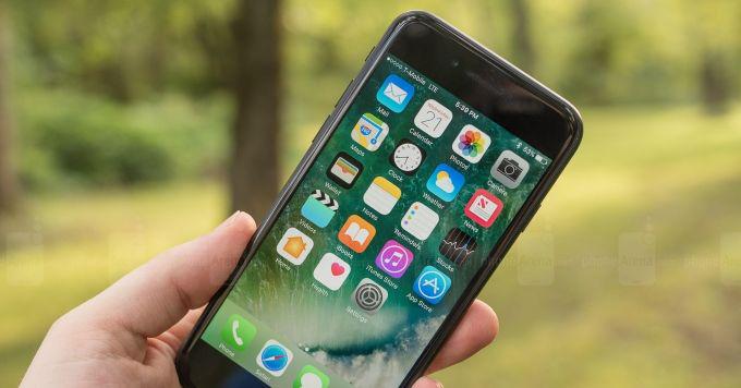 هدف جدید اپل: فروش ۲۳۰ میلیون iPhone - تکفارس 