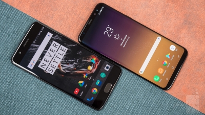 مقایسه‌ی OnePlus 5 با Galaxy S8 Plus - تکفارس 