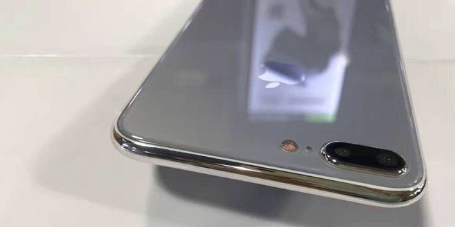 تصاویر جدید نشان می دهند که قاب پشتی آیفون ۷s پلاس شیشه ای خواهد بود - تکفارس 