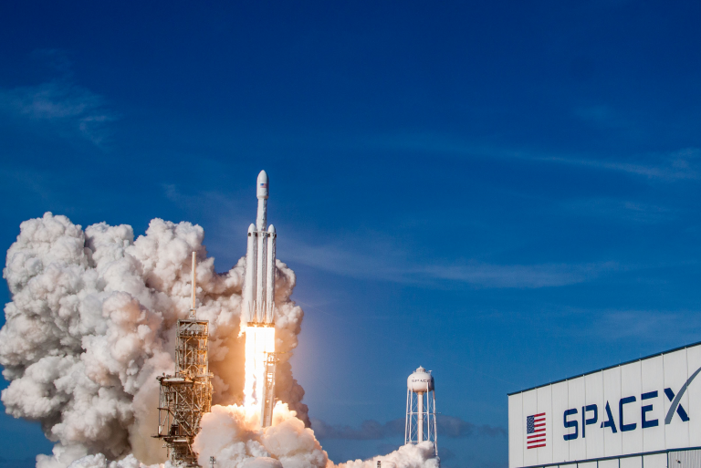 برنامه‌های شرکت SpaceX بعد از پرتاب موفقیت‌آمیز موشک Falcon - تکفارس 