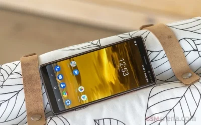 نقد و بررسی Nokia 7 Plus - تکفارس 