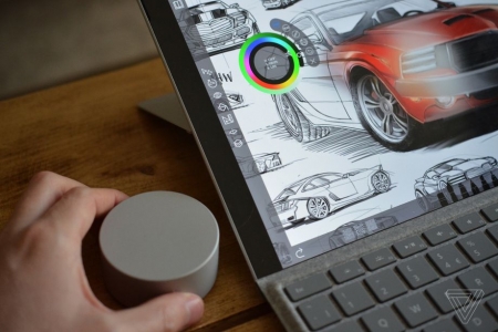 بروزرسانی Surface Pro 4 در نهایت امکان پشتیبانی از Surface Dial بر روی صفحه‌نمایش را فراهم می‌کند - تکفارس 