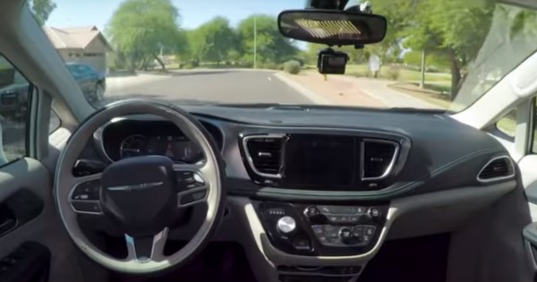 ویدیو؛ آینده رانندگی با حضور خودروهای هوشمند و بدون راننده - تکفارس 