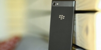 قیمت گوشی BlackBerry Motion اعلام شد - تکفارس 