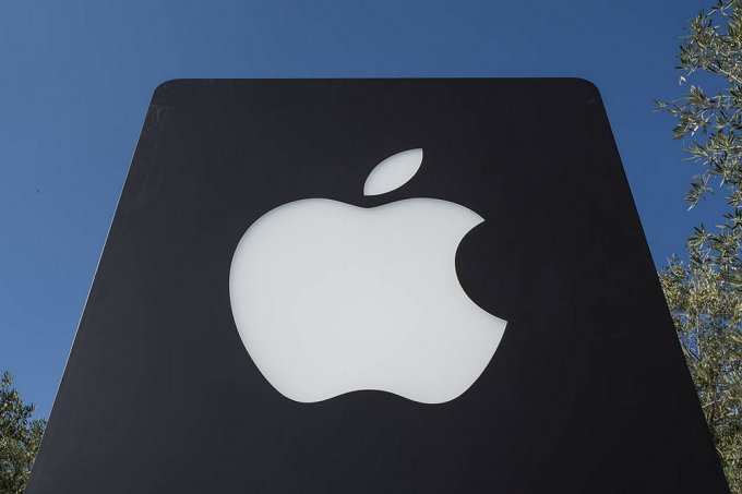 وارن بافت از طرح خود برای خرید بیشتر سهام اپل خبر داد - تکفارس 
