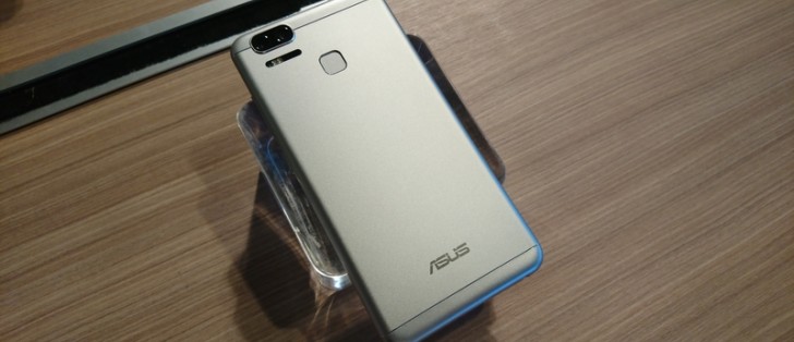 Asus ZenFone 3 Zoom نیز اکنون بروزرسانی اندروید اوریو را دریافت می‌کند - تکفارس 