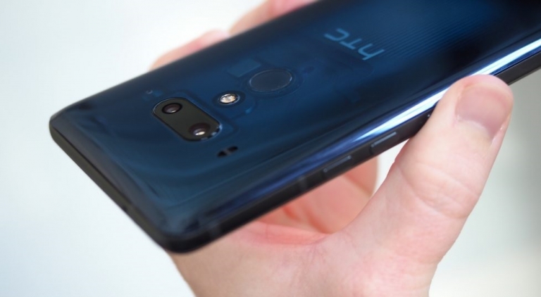 آیا +U12 می‌تواند منجی HTC باشد؟ - تکفارس 