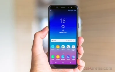 نقد و بررسی Galaxy A6 - تکفارس 