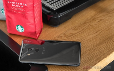نقد و بررسی گوشی HTC U11 Plus - تکفارس 