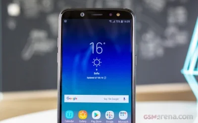 نقد و بررسی Galaxy A6 - تکفارس 