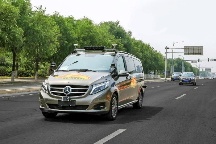 آزمایش خودرو بدون راننده توسط مرسدس بنز در چین - تکفارس 