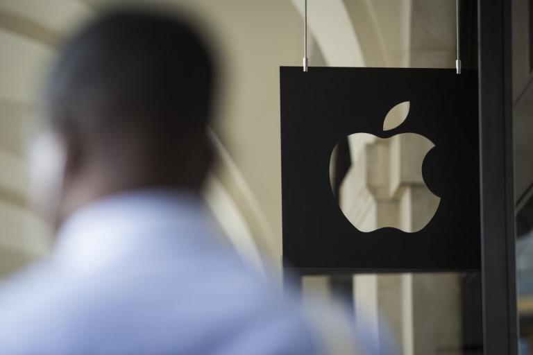 اف‎بی‎ای کارمند سابق اپل را به دزدی اطلاعات محرمانه‎ی این شرکت متهم نمود - تکفارس 