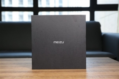 Meizu برای یک رویداد در تاریخ ۳۰ جولای دعوتنامه ارسال می‌کند; Meizu 16 در راه است - تکفارس 