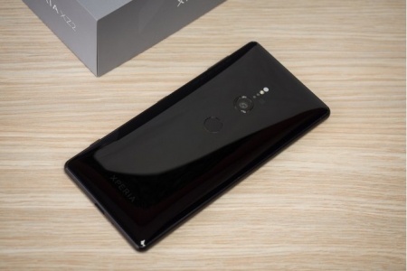 تراکم پیکسلی Sony Xperia XZ3 مشخص شد - تکفارس 