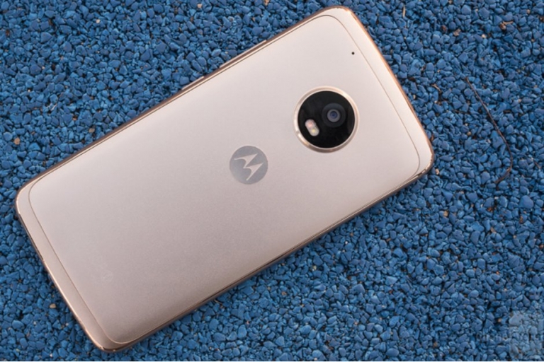 Motorola ارسال بروزرسانی  Android 8.0 را برای Moto G5 و G5 Plus را آغاز کرد - تکفارس 