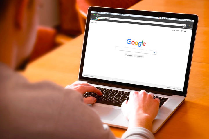 گوگل می‌گویدبرای امن‌تر شدن فضای اینترنت آدرس‌های وب باید کنار گذاشته شود - تکفارس 