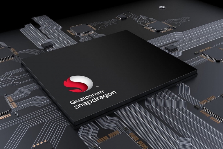 پردازنده‌ی هشت هسته‌ای Snapdragon 1000 کوالکام تلاشی برای تصاحب بازار لپ‌تاپ‌های ویندوزی - تکفارس 