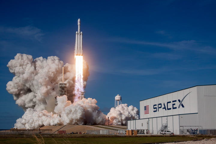 استفاده از بوستر Falcon 9 شرکت SpaceX  برای سومین بار - تکفارس 