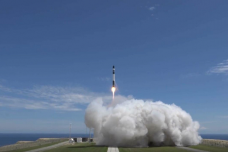 Rocket Lab اولین عملیات فضایی خود را با موفقیت به اتمام رساند - تکفارس 