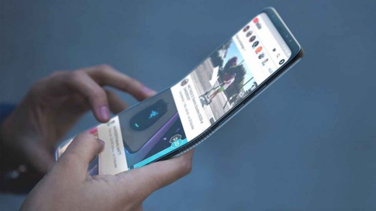 گوشی منعطف سامسونگ با نام Galaxy F وارد بازار خواهد شد - تکفارس 