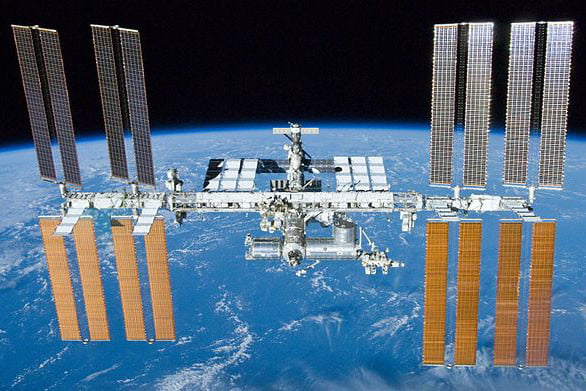 پرتاب موشک به ایستگاه بین‌المللی فضایی برای انتقال مواد ضروری - تکفارس 