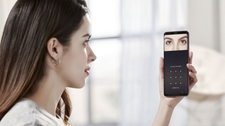 سامسونگ به دنبال شکست دادن سیستم Face ID اپل با Galaxy S10 - تکفارس 