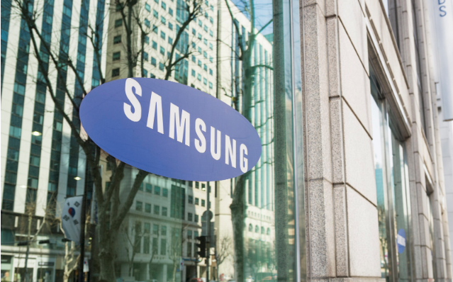 کاهش شدید سهام Samsung در پایان سال ۲۰۱۸ - تکفارس 