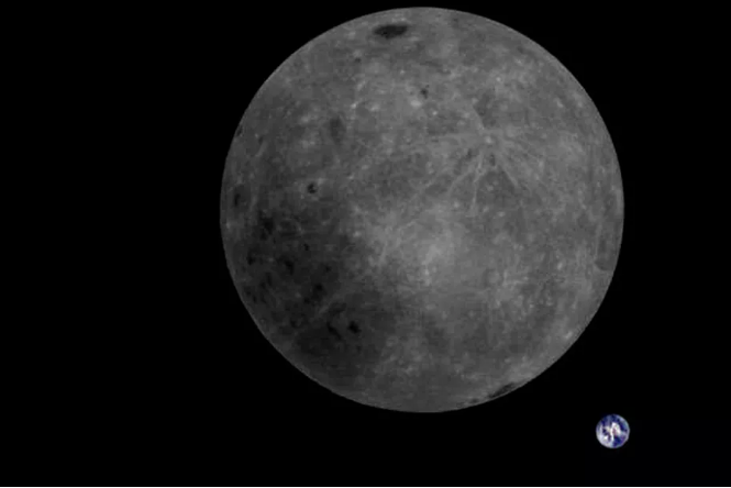تصویر شکار شده توسط ماهواره‌ی چینی از ماه را در اینجا مشاهده کنید - تکفارس 