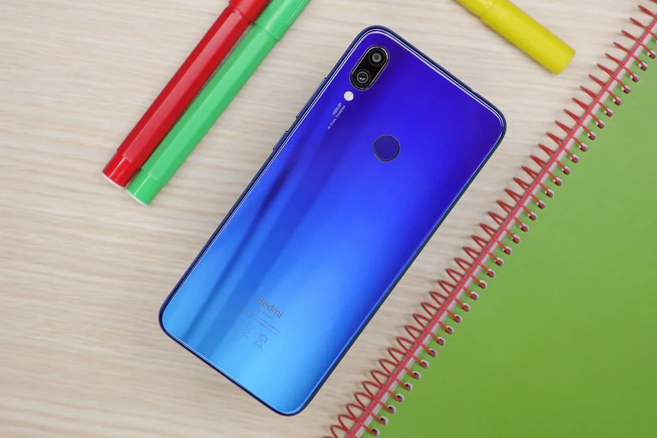 بررسی تخصصی Xiaomi Redmi Note 7 - تکفارس 