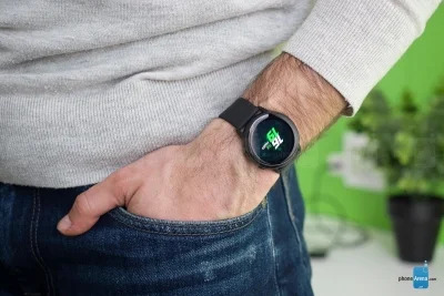 نقد و بررسی Galaxy Watch Active - تکفارس 