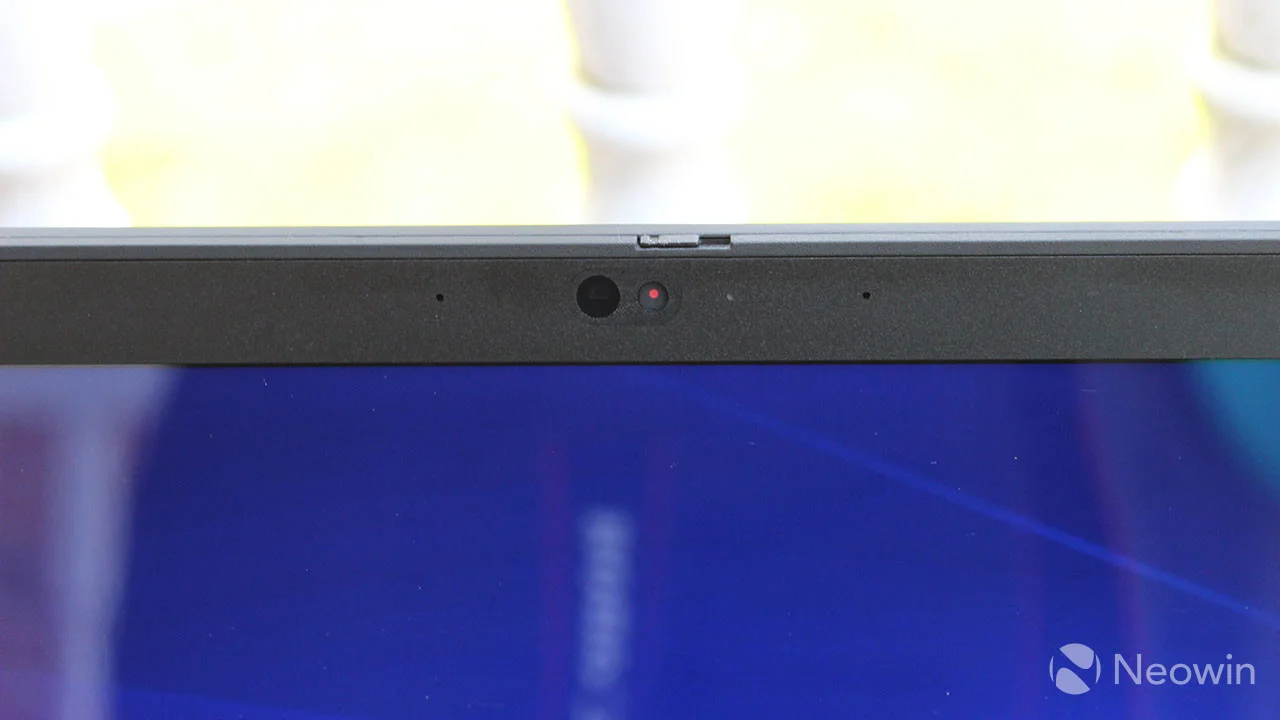 بررسی تخصصی لپ‌تاپ Lenovo ThinkPad T490 - تکفارس 