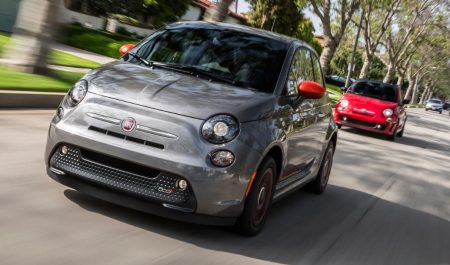 Fiat 500 یک خودروی تسلا درون شهری می‌شود - تکفارس 