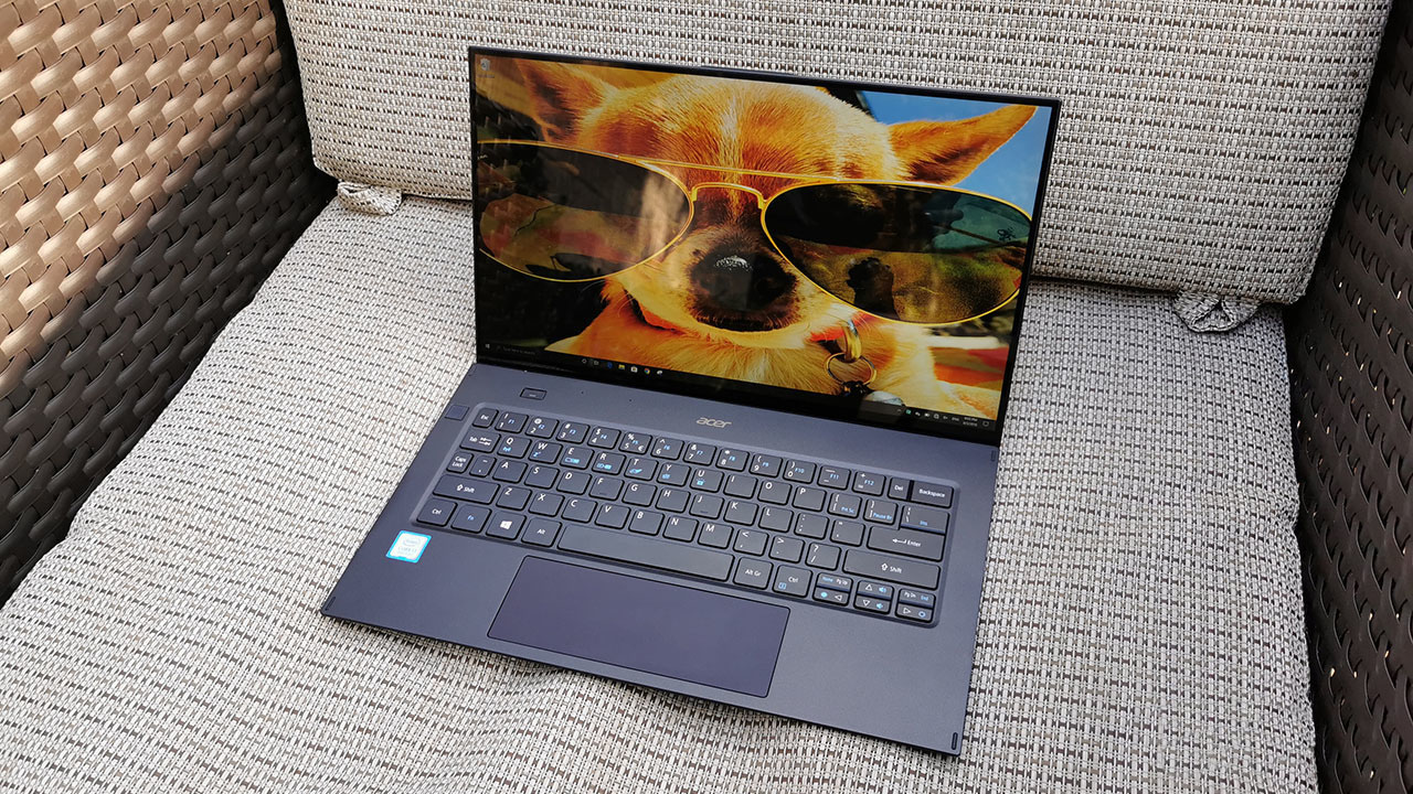 بررسی تخصصی لپ‌تاپ Acer Swift 7 - تکفارس 