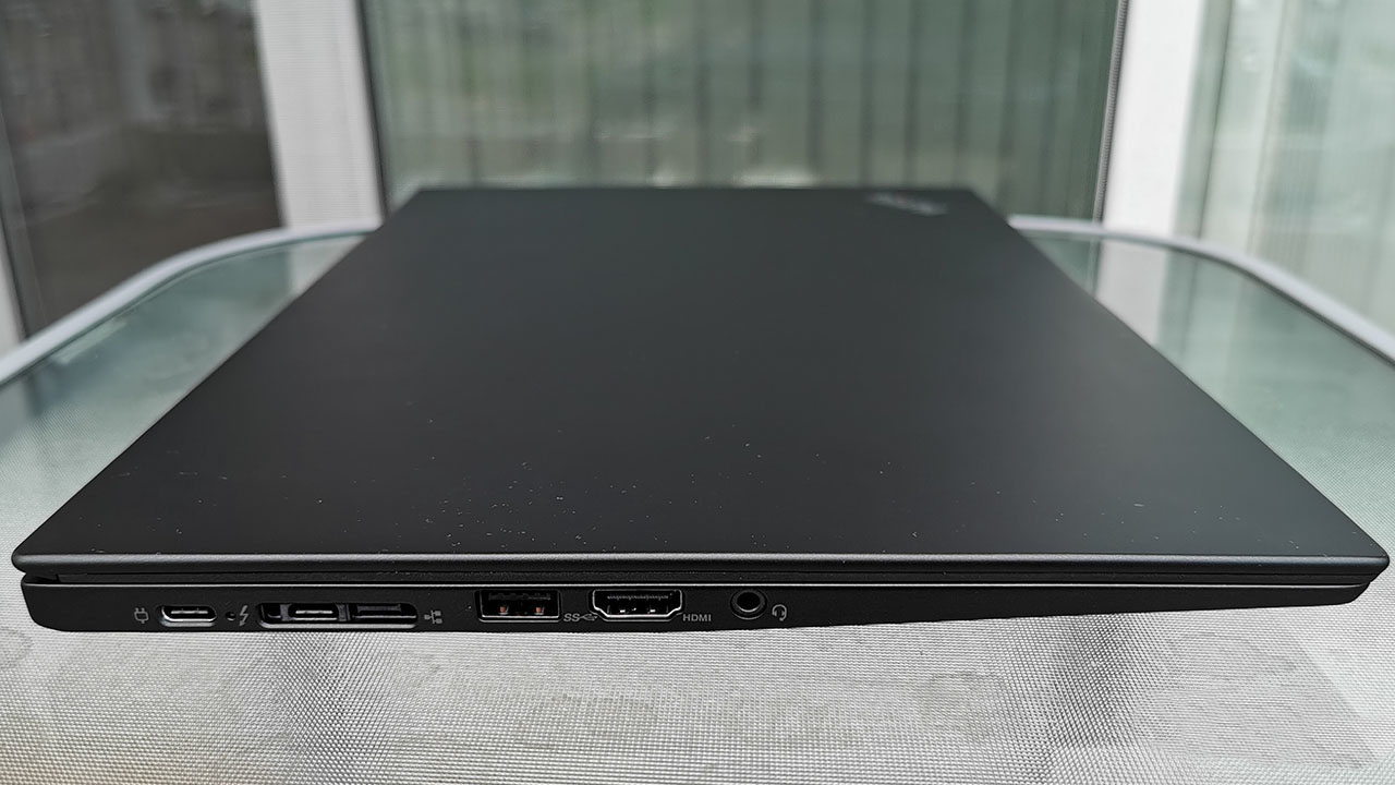 بررسی تخصصی لپ‌تاپ Lenovo ThinkPad T490s - تکفارس 