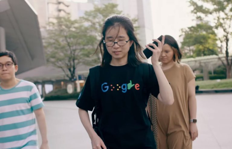 گوگل مپس راهنمایی صوتی را برای کمک به افراد نابینا به منظور مسیریابی ارائه می‌دهد - تکفارس 
