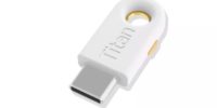 گوگل یک کلید امنیتی از نوع USB-C Titan عرضه کرد