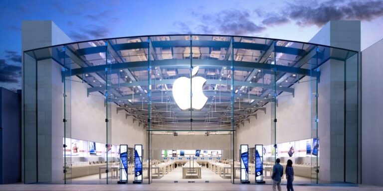 احتمال بازگشایی فروشگاه‌های خرده فروشی اپل در ایالات متحده - تکفارس 