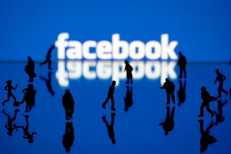 نگرانی مدیرعامل فیسبوک از نفوذ چین در مقررات اینترنت - تکفارس 