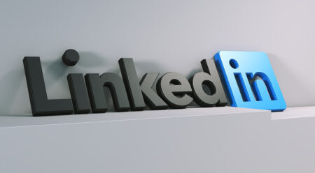 اضافه شدن ویژگی جدید به LinkedIn - تکفارس 