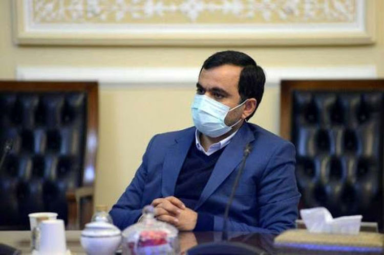 سیاستمدار ایرانی